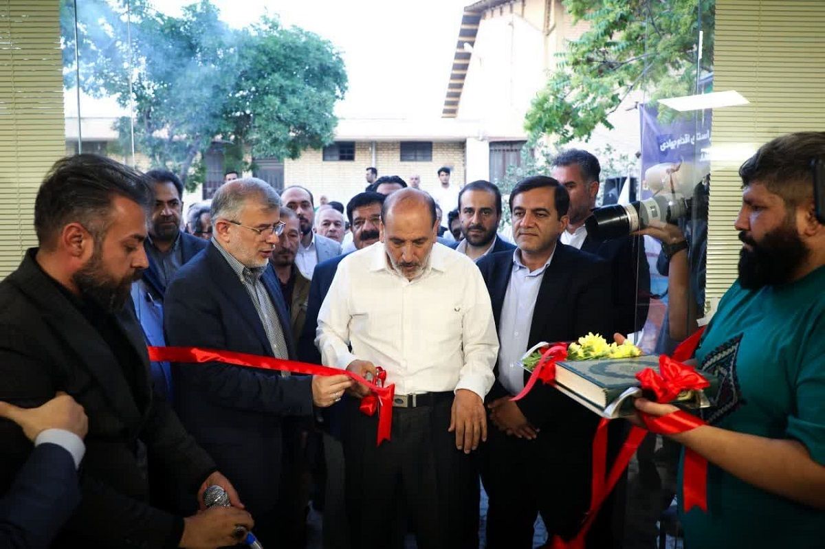 استخر مجموعه فرهنگی ایثار افتتاح شد