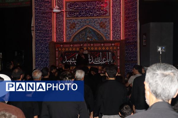 عزاداری به مناسبت شب عاشورا در مسجد حضرت صاحب الزمان(عج)