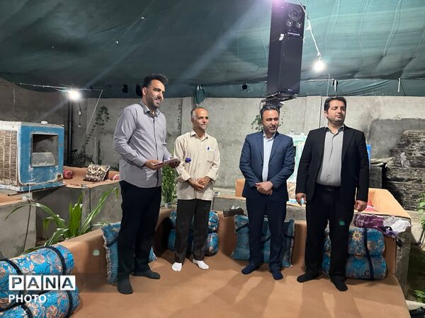 تجلیل فرماندار خاتم از اصحاب رسانه و دانش آموز خبرنگاران پانا