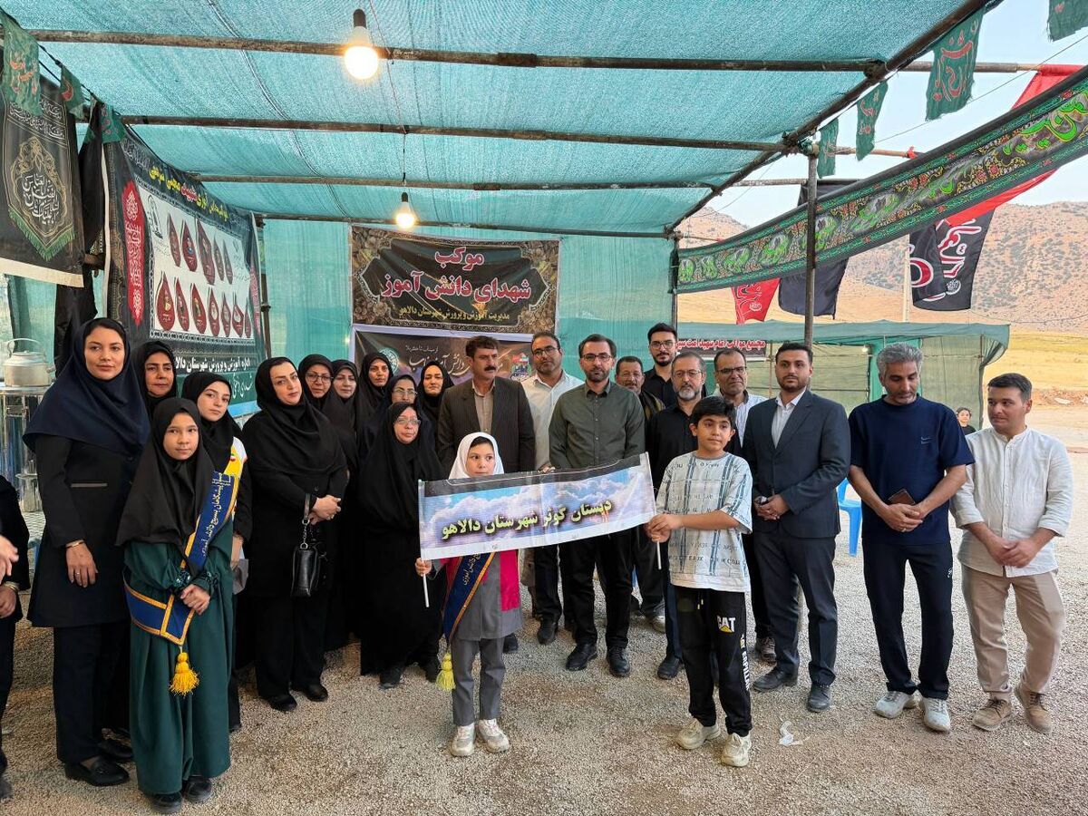 پیاده&zwnj;روی اربعین امسال تبلور عینی &laquo;هیهات مناالذله و &laquo;مثلی لایبایع مثله یزید&raquo; است