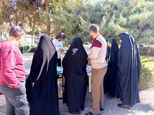جمعه بازار کتاب در کاشمر