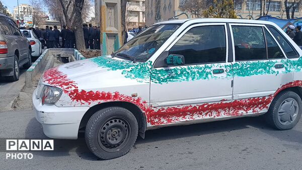 برگزاری بیعت مردم شهرکرد با فرمانده کل قوا