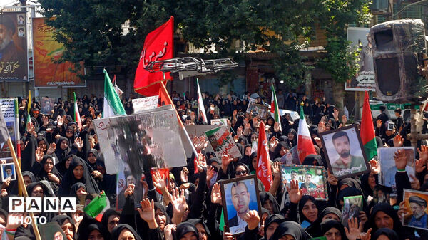 روزی که تاریخ اشک می‌ریزد؛ تشییع شکوهِ بی‌مانند رهبر شهید