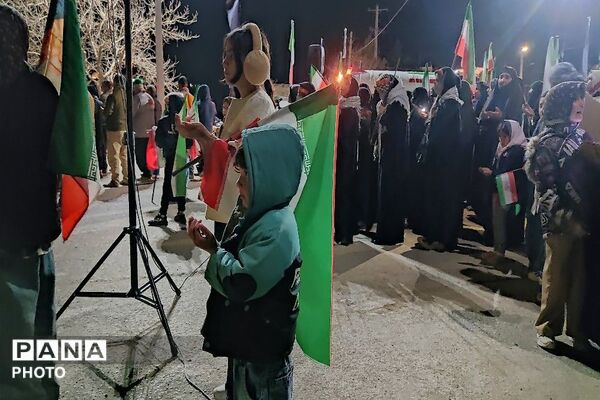هستیم بر عهدی که بستیم تا آخر جان