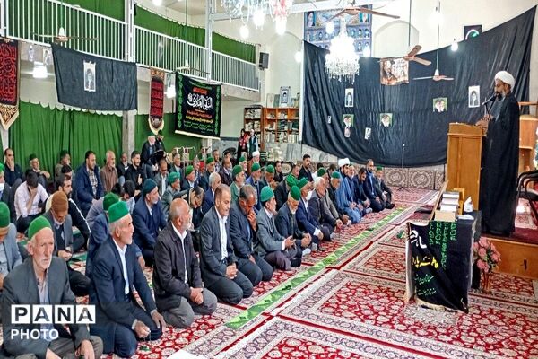 اقامه نماز عبادی سیاسی جمعه در آخرین هفته فروردین ماه 