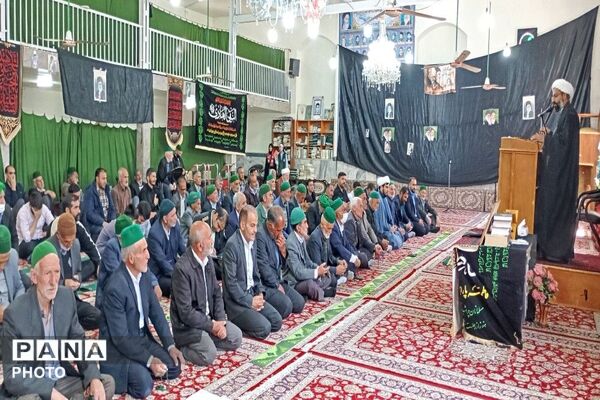 اقامه نماز عبادی سیاسی جمعه در آخرین هفته فروردین ماه 