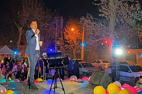 جشن خیابانی و هئیت هفتگی دختران دبیرستان شهید رستمرودی به مناسبت ولادت حضرت رقیه(س) 