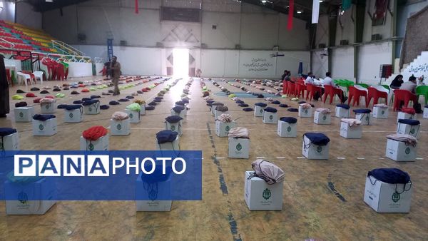 توزیع ۲۰۰۰ بسته لوازم التحریر در کهگیلویه‌ و‌ بویراحمد