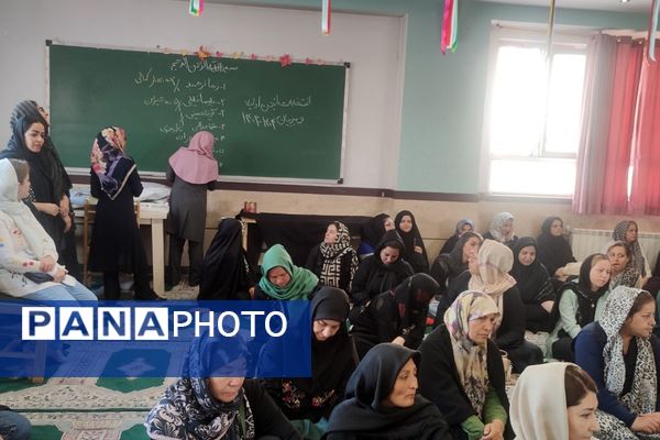 برگزاری انتخابات انجمن اولیا و مربیان در مدارس ناحیه دو شهرری 