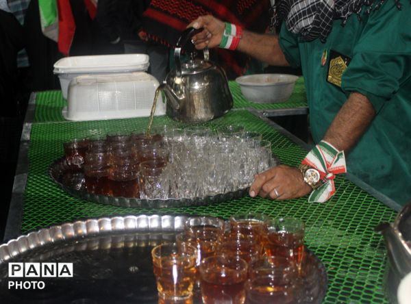 هفتاد و پنج شب چایخانه مسجد الزهرا میزبان سنگربان نیشابوری شد 