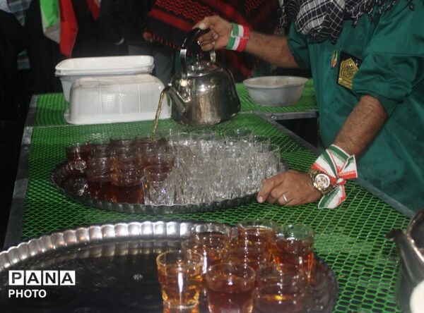 هفتاد و پنج شب چایخانه مسجد الزهرا میزبان سنگربان نیشابوری شد 