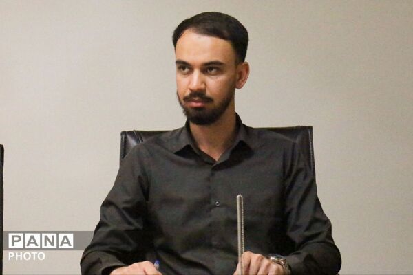 پویایی فضای تربیتی در کبودرآهنگ؛ برگزاری کمیته هنری با مشارکت هنرجویان فعال
