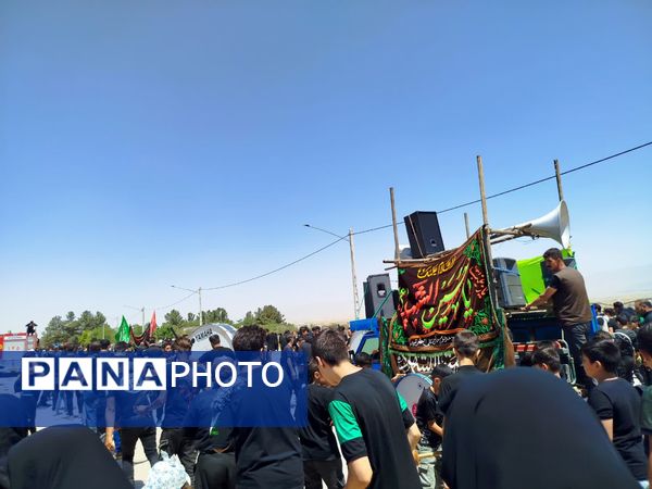 دسته عزاداری ظهر عاشورا در فاروج 