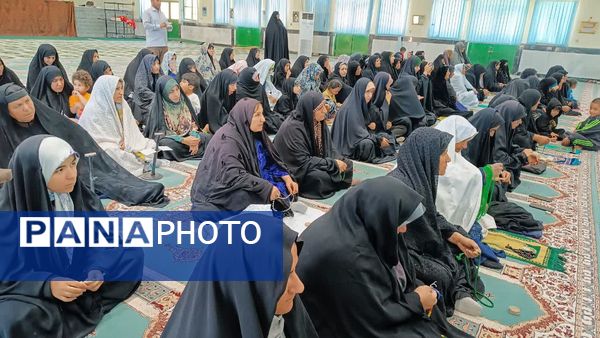 حضور حماسی اقشار مختلف مردم شهرستان مارگون در نماز جمعه