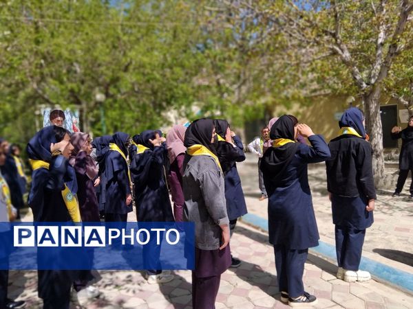 پیش‌اردوی دختران پیشتاز استان چهارمحال‌وبختیاری