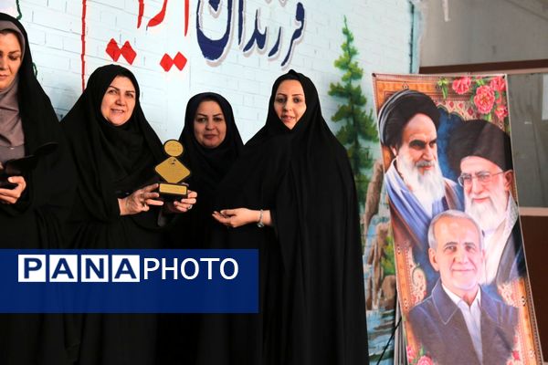 جشنواره مادر و دختری در دبستان زینبیه تبریز