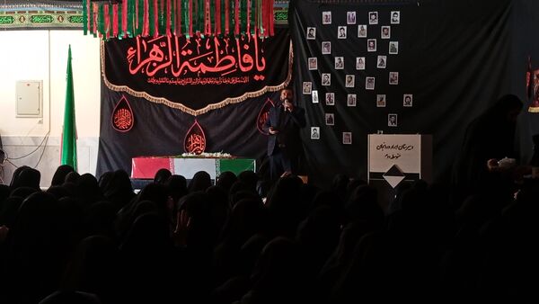 یاد شهید گمنام، چراغ راه دانش‌آموزان وردنجانی 