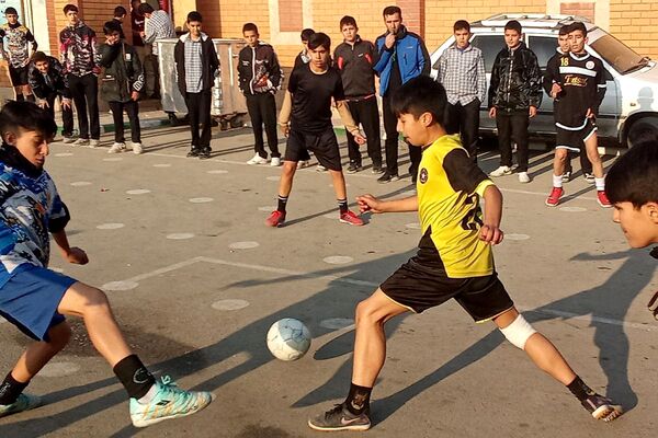  فینال المپیاد ورزشی درون مدرسه‌ای در دبیرستان بشارت بهارستان‌دو 