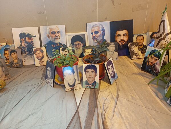 برگزاری مراسم زنگ انقلاب در فاروج