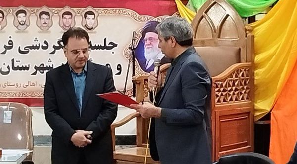 جلسه دهگردشی فرماندار کاشمر در روستای رزق آباد