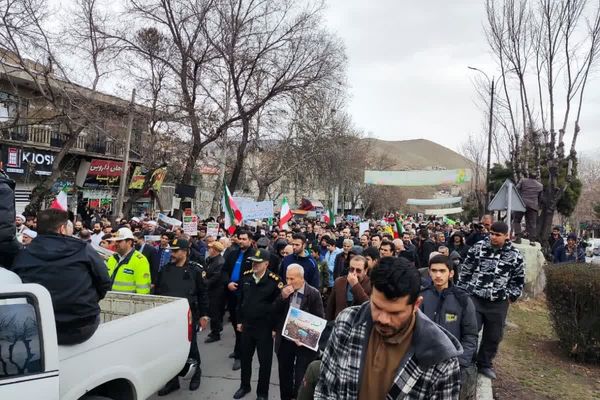 تجلی چهل و هفتمین سالگرد جمهوری اسلامی ایران در رودهن