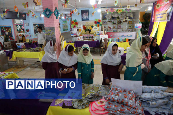 برپایی نمایشگاه زنده مشاغل و افتتاح اتاق نمایش در اسلامشهر