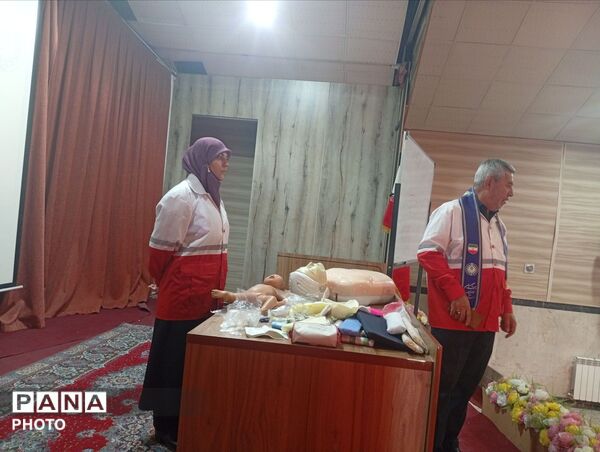 کارگاه توانمندسازی کمک‌های اولیه 