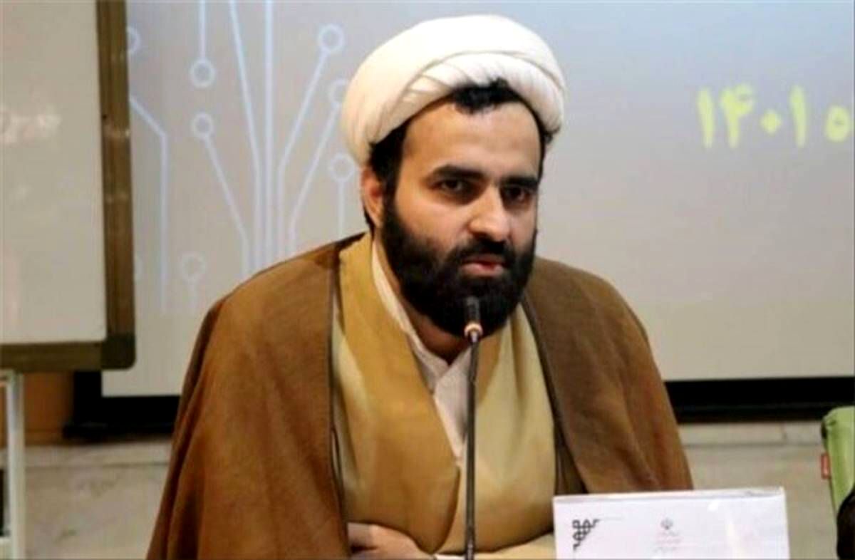 حضور دانش آموزان در نماز عید سعید فطر اسباب نا امیدی دشمن را فراهم می کند
