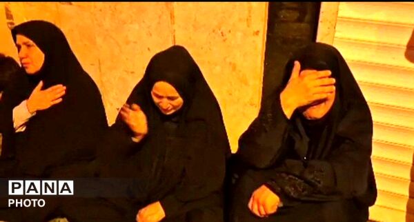 مراسم وداع با پدر امت 