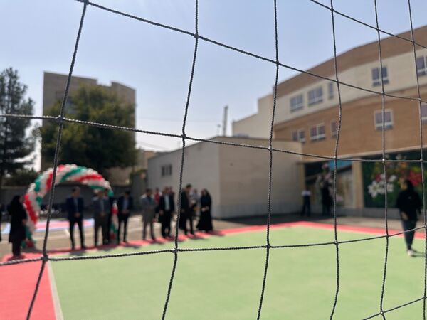 افتتاح زمین ورزشی تایل کورت در هنرستان عفت بجنورد