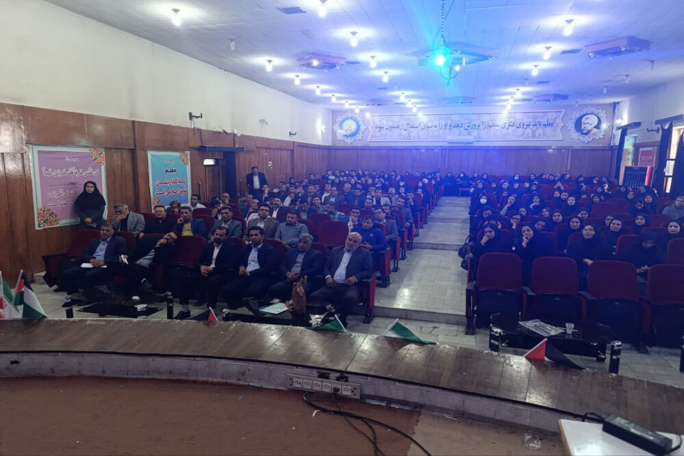 نقش مشاور در هدایت تحصیلی دانش‌آموزان بسیار پررنگ است