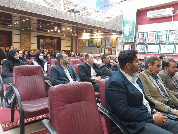 جلسه‌ کیفیت بخشی آموزشی مدیران مدارس مقطع متوسطه اول آموزش و پرورش شهرستان ملارد 