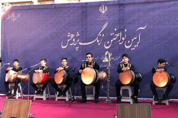 آیین نواختن زنگ پژوهش در ناحیه دو شهرری 