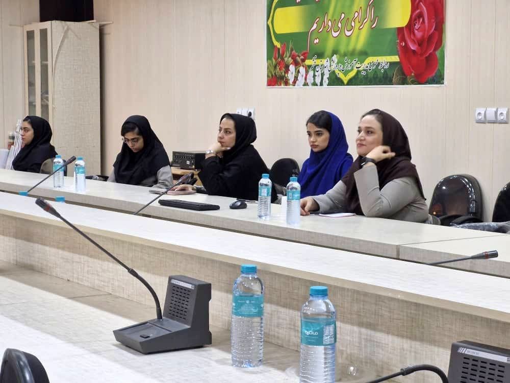 دوره توانمندسازی پرورشیان مدارس غیردولتی قشم