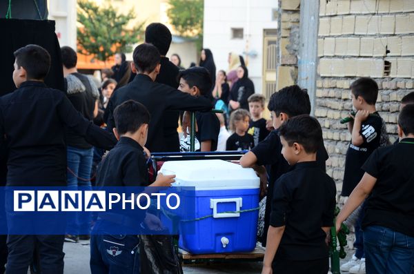 مراسم عزاداری هیات علی‌اصغر(ع) چالشتر