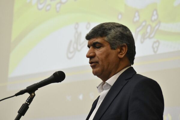 برگزاری دوره‌های توانمندسازی معلمان و مدیران شهرستان پردیس به مناسبت هفته دولت