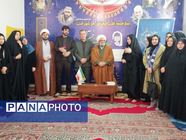 دیدار مدیر آموزش و پرورش آشخانه با امام جمعه این شهر