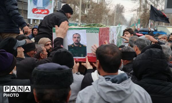 تشییع پیکر پاسدار علی خانی در نظرآباد