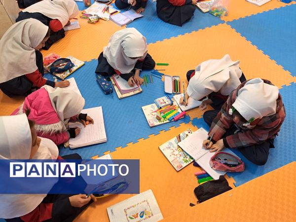 اجرای طرح شورای‌ معلمین  هم پایه مقطع ابتدایی در دبستان مالک اشتر شهرستان ملارد