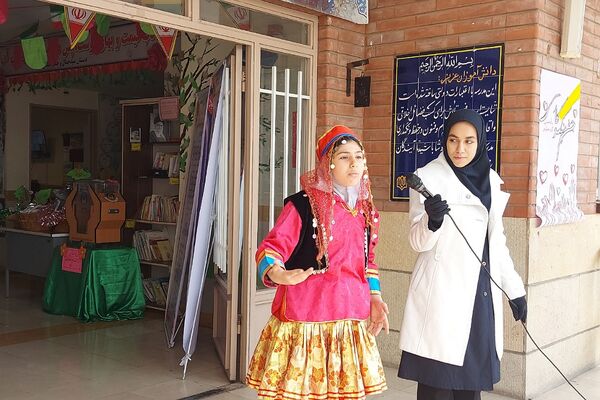 برگزاری جشن احسان و نیکوکاری در دبستان حکیم نظامی کهریزک 