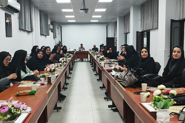 قدردانی از نقش بانوان در عرصه تعلیم و تربیت اسلامشهر