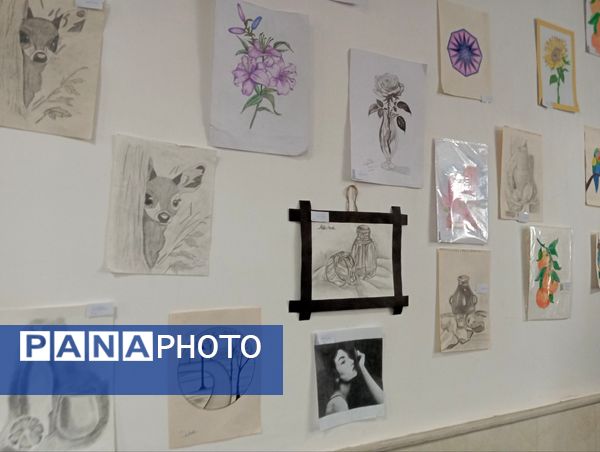 نمایشگاه محصولات دست ساز به مناسبت دهه فجر