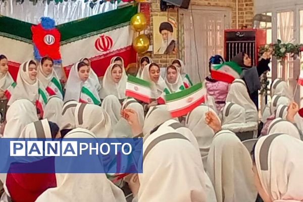 جشن پیروزی انقلاب اسلامی در مدرسه دکتر کیهانی1