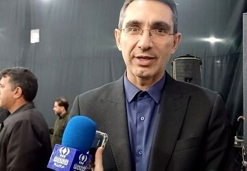معلمان پای کار دفاع از آرمان‌ها و استقلال ایران هستند