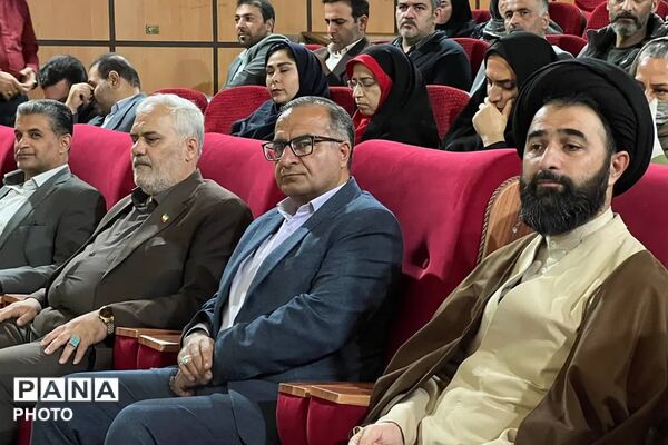 افتتاح پنجمین هفته فرهنگی شهرستان فیروزکوه با حضور مسئولان ارشد و تجلیل از خانواده شهید