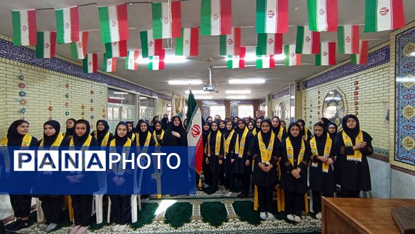  آیین باشکوه زنگ انقلاب در دبیرستان شهید بهشتی