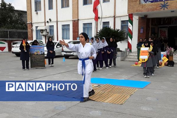 افتتاح سومین المپیاد ورزشی درون‌مدرسه‌ای در دبیرستان فرزانگان قائمشهر