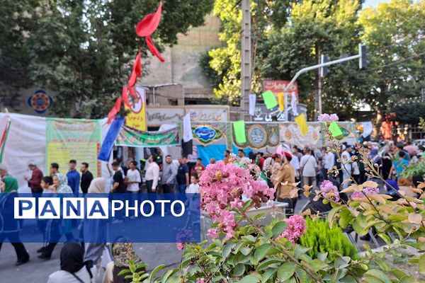 حضور پرشور مردم شهریار در راهپیمایی کیلومتری غدیر 