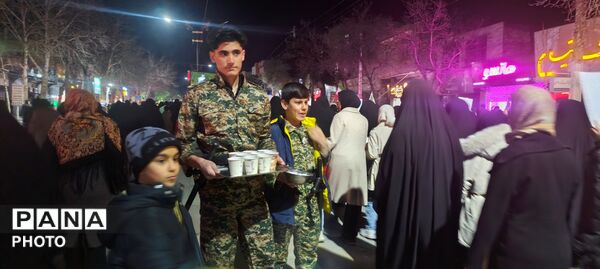 حضور پرشور مردم انقلابی آشخانه در عزاداری رهبر انقلاب
