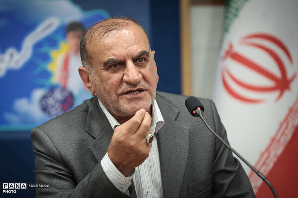 حضور دبیرکل شورای عالی و رئیس مرکز حراست وزارت آموزش‌وپرورش در گردهمایی مدیران سازمان دانش‌آموزی سراسری کشور
